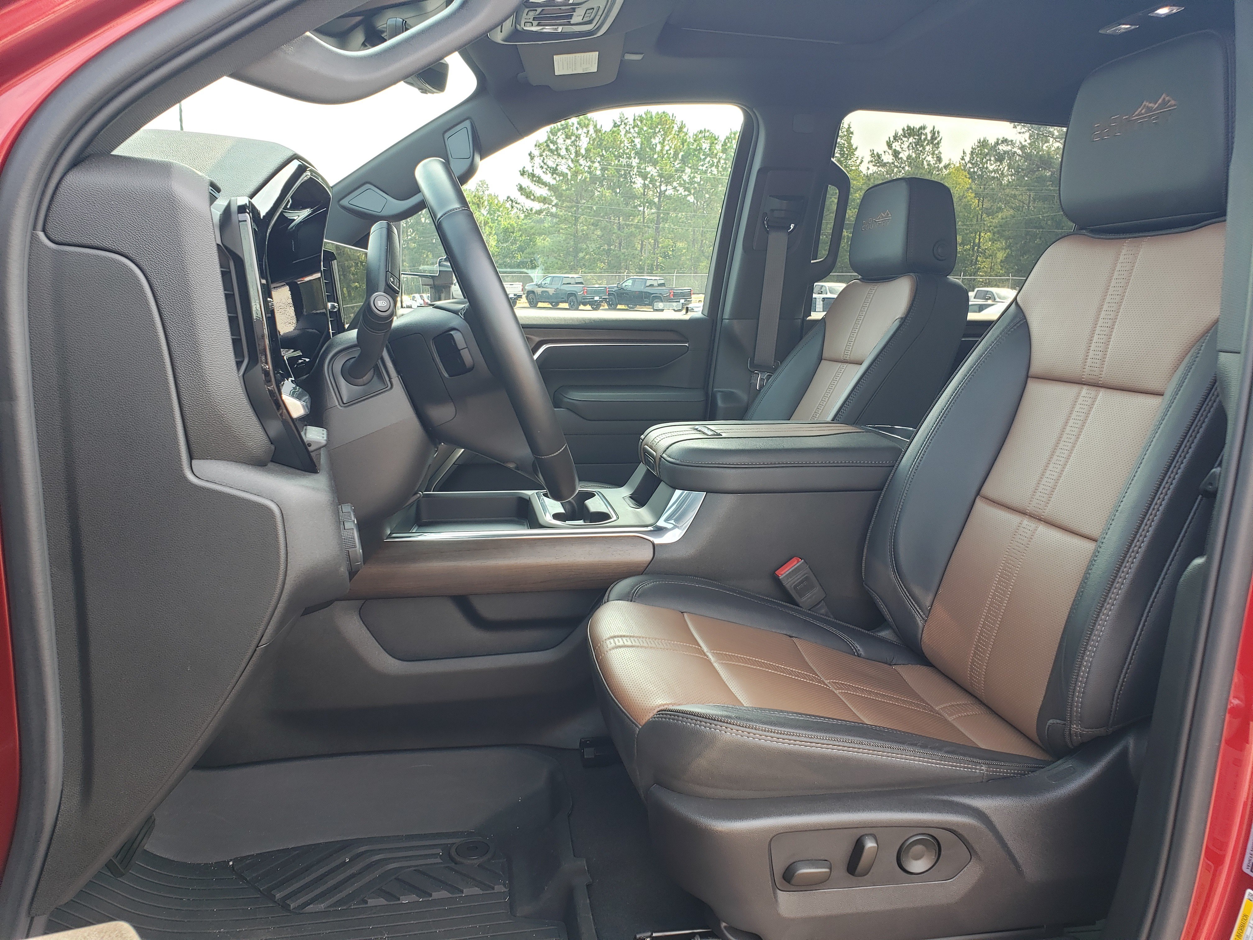 Used 2025 Chevrolet Silverado 3500 High Country w/ High Country Premium Package AWD/4WD image 30