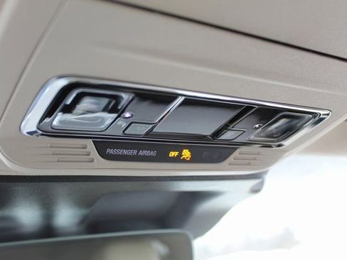 Certified 2024 Lincoln Corsair Premiere w/ Equipment Group 101A image 28