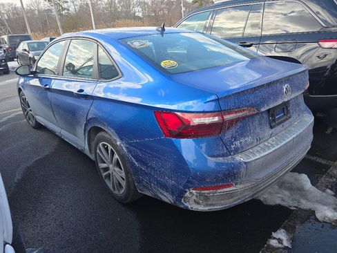 Used 2024 Volkswagen Jetta Sport image 6