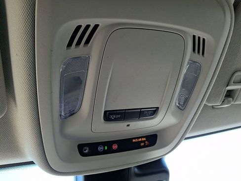 Used 2021 Buick Envision Preferred image 26