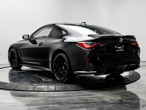Used 2021 BMW M4 Coupe w/ Executive Package image 8
