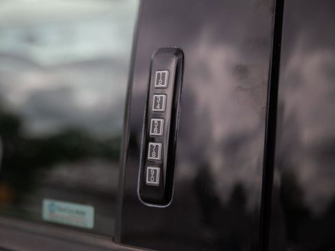 Used 2022 Ford F150 XLT w/ Equipment Group 301A Mid image 3