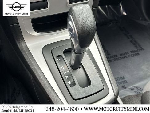 Used 2015 Ford Fiesta SE FWD image 32