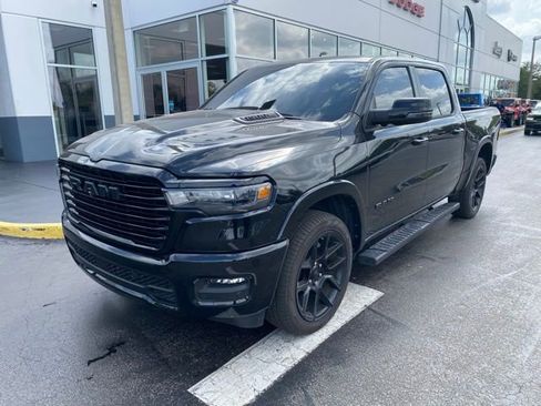 Used 2025 RAM 1500 Laramie w/ Night Edition AWD/4WD image 4