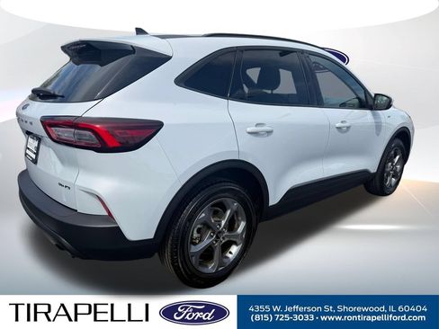 Certified 2025 Ford Escape ST-Line Select AWD/4WD image 8