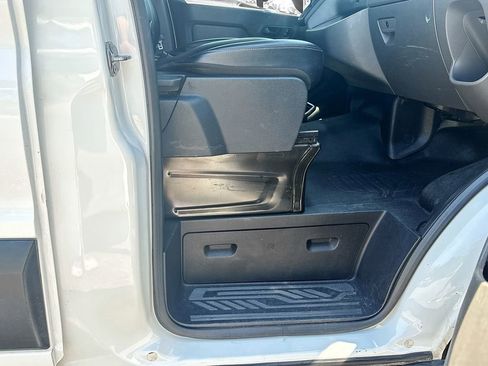 Used 2020 Ford Transit 250 Medium Roof RWD image 18
