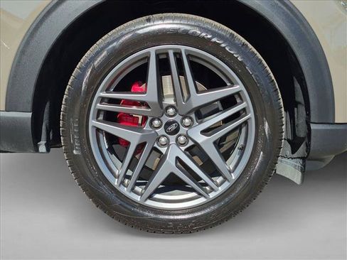 Used 2026 Ford Explorer ST-Line w/ ST-Line Street Pack RWD image 22
