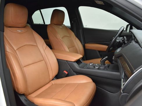 Used 2023 Cadillac XT4 Premium Luxury w/ Technology Package image 31