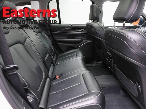 Used 2022 Jeep Grand Cherokee Limited 4xe w/ Luxury Tech Group II AWD/4WD image 25