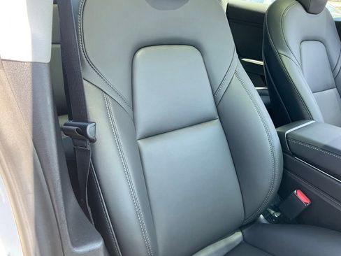 Used 2019 Tesla Model 3 Mid Range RWD image 58