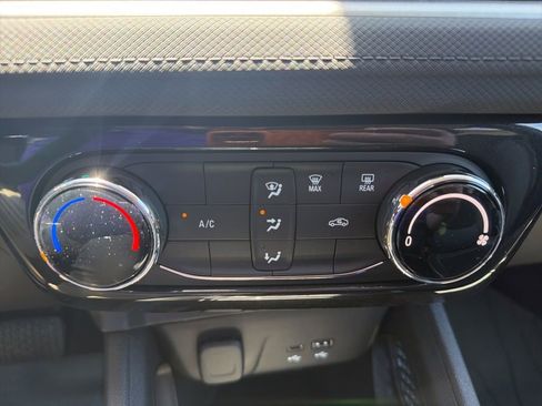New 2026 Chevrolet TrailBlazer LT w/ Driver Confidence Package FWD image 18