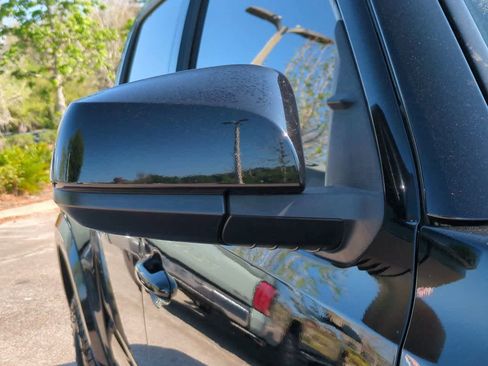 Used 2021 Toyota Tacoma SR5 image 12