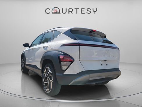 New 2026 Hyundai Kona SEL Premium image 3