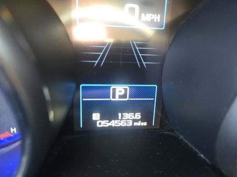 Used 2017 Subaru Outback 2.5i Touring image 9