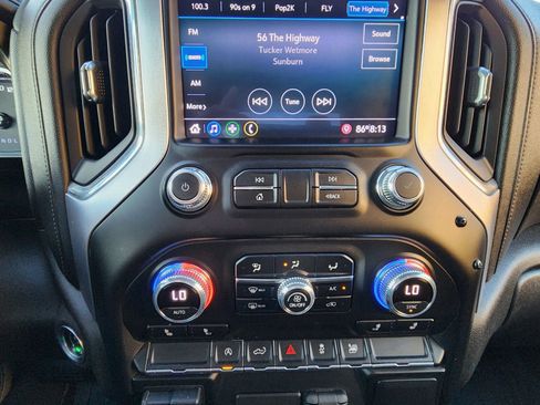 Used 2021 GMC Sierra 1500 SLE AWD/4WD image 25