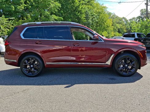 Used 2024 BMW X7 xDrive40i w/ Executive Package AWD/4WD image 6