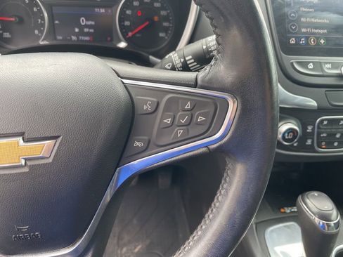 Used 2020 Chevrolet Equinox Premier w/ LPO, Floor Liner Package image 16