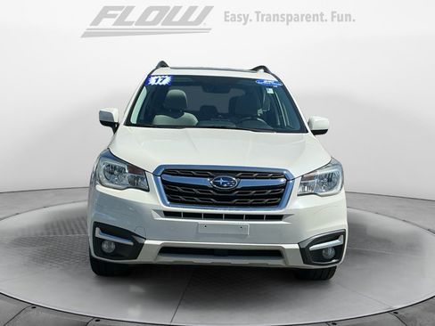 Used 2017 Subaru Forester 2.5i Limited AWD/4WD image 3