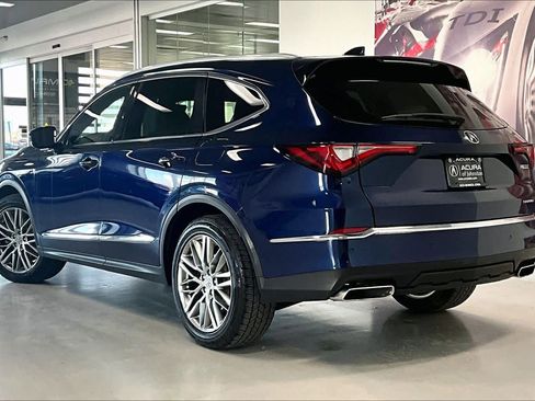 Used 2022 Acura MDX SH-AWD w/ Advance Package image 4