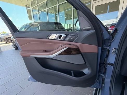 Used 2026 BMW X7 xDrive40i AWD/4WD image 22