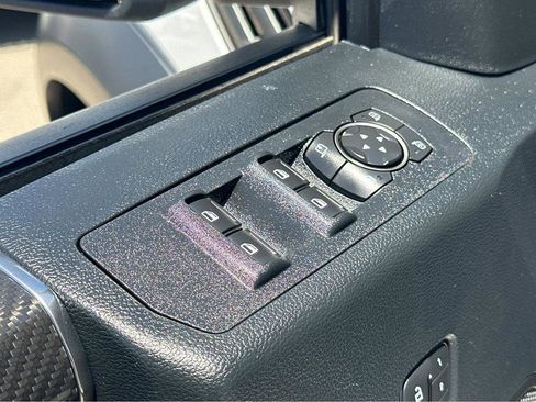Used 2019 Ford F150 Raptor w/ Equipment Group 802A Luxury AWD/4WD image 36