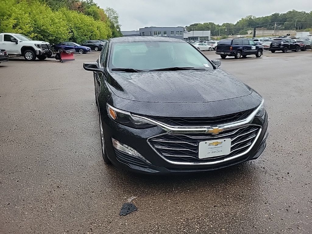 Used 2023 Chevrolet Malibu LT FWD image 4