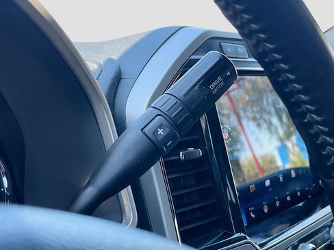 Used 2022 Ford F250 Lariat AWD/4WD image 17