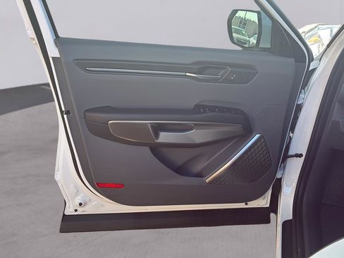 New 2026 Kia EV9 Light RWD image 11