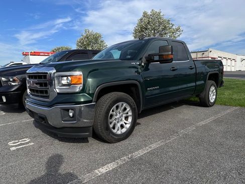 Used 2015 GMC Sierra 1500 SLE w/ SLE Value Package image 2