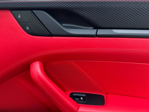 Certified 2022 Porsche 911 GT3 RWD image 19