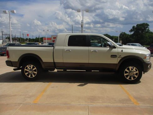 Used 2018 RAM 2500 Longhorn AWD/4WD image 7