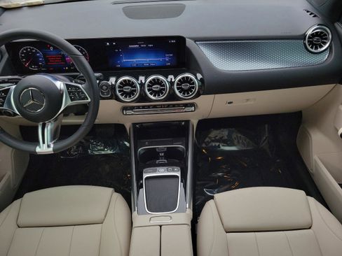 Certified 2026 Mercedes-Benz GLA 250 image 18