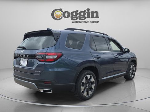 New 2026 Honda Pilot Elite image 3
