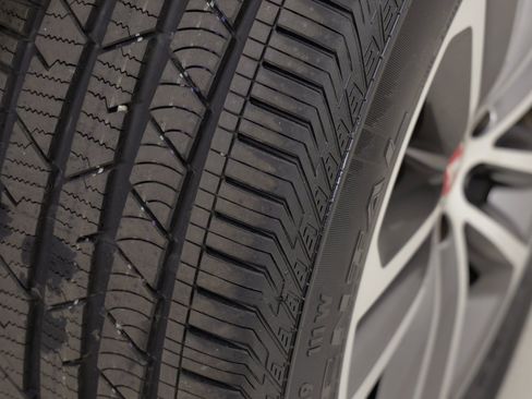 Used 2020 Jaguar F-PACE Premium image 64