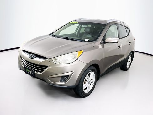 Used 2012 Hyundai Tucson GLS FWD image 3