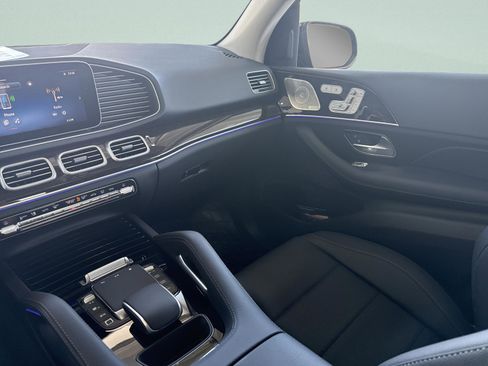 New 2026 Mercedes-Benz GLE 450 4MATIC image 17