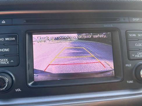 Used 2016 Kia Optima LX FWD image 18