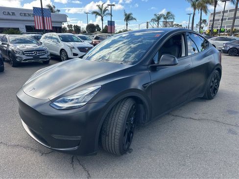 Used 2020 Tesla Model Y Performance image 11