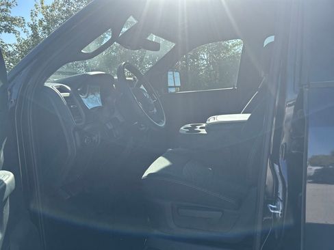 New 2025 RAM 2500 Tradesman AWD/4WD image 11