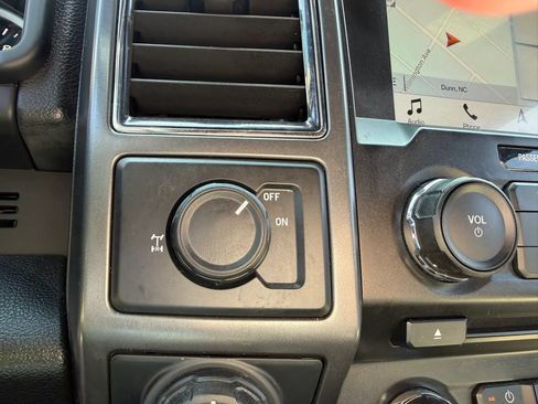 Used 2018 Ford F150 XLT w/ Equipment Group 302A Luxury RWD image 24