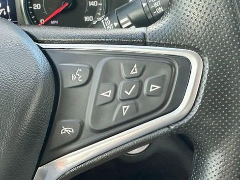 Used 2023 Chevrolet Equinox LT image 19