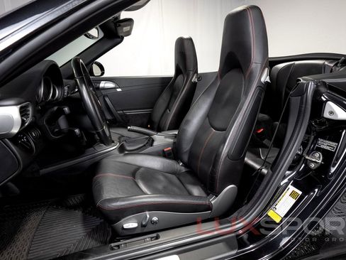 Used 2009 Porsche 911 Carrera S image 19