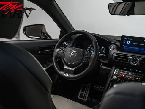 Used 2023 Lexus IS 350 F Sport image 54