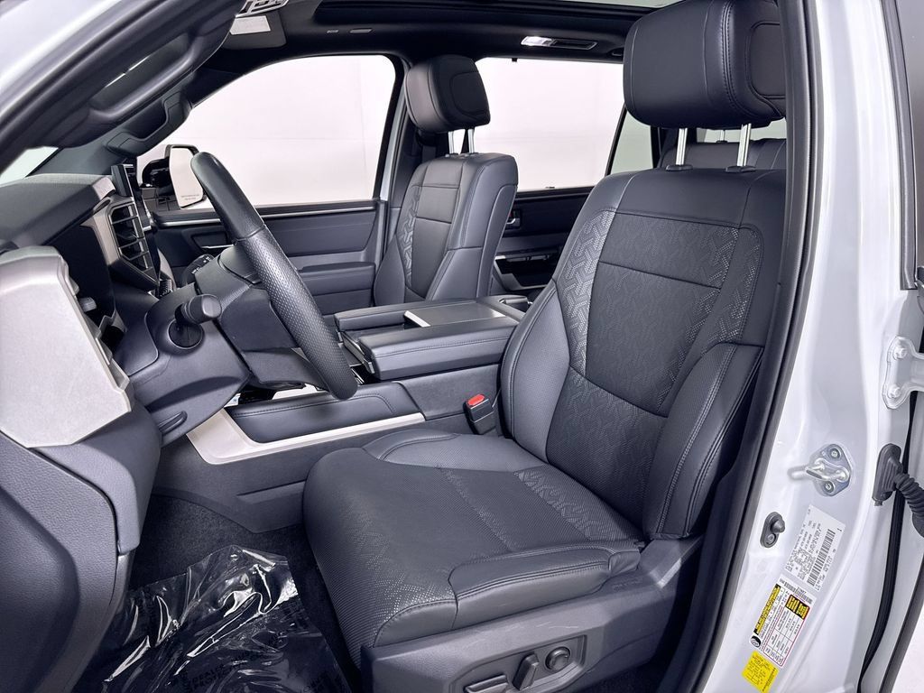 Used 2025 Toyota Sequoia Limited AWD/4WD image 11