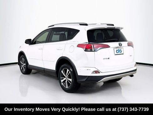 Used 2016 Toyota RAV4 XLE FWD image 4