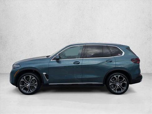 Certified 2026 BMW X5 sDrive40i RWD image 9