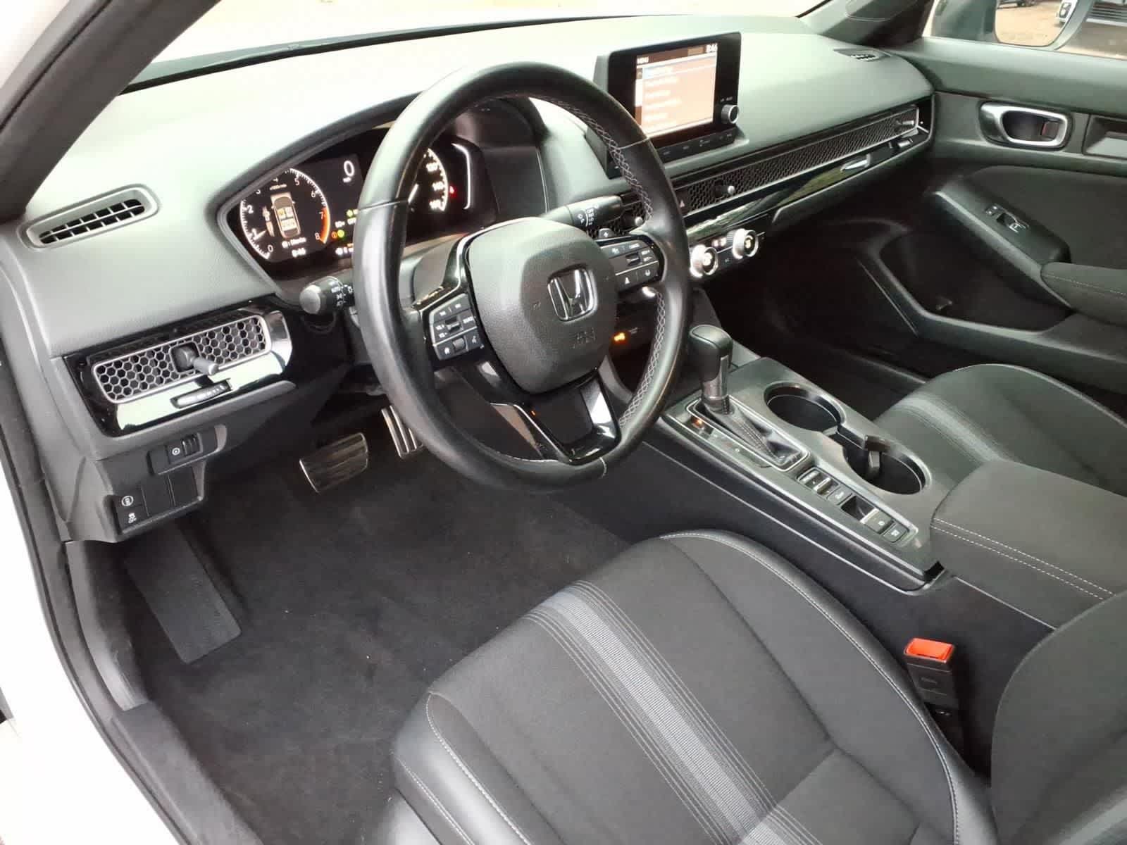 Used 2022 Honda Civic Sport image 13
