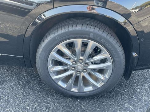 Certified 2023 Cadillac XT6 Premium Luxury w/ Platinum Package image 13