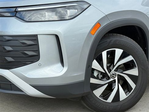 New 2026 Volkswagen Tiguan S image 2