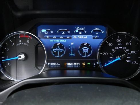 Used 2017 Ford F250 Lariat w/ Chrome Package image 25